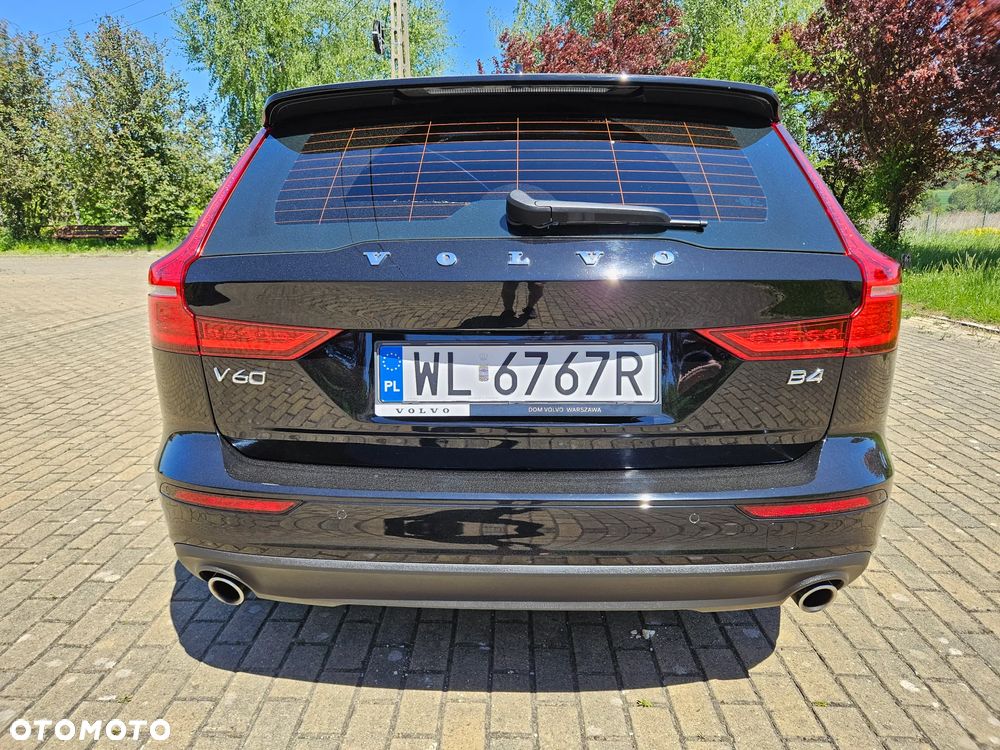 Volvo V60 D4 Momentum Pro - 9