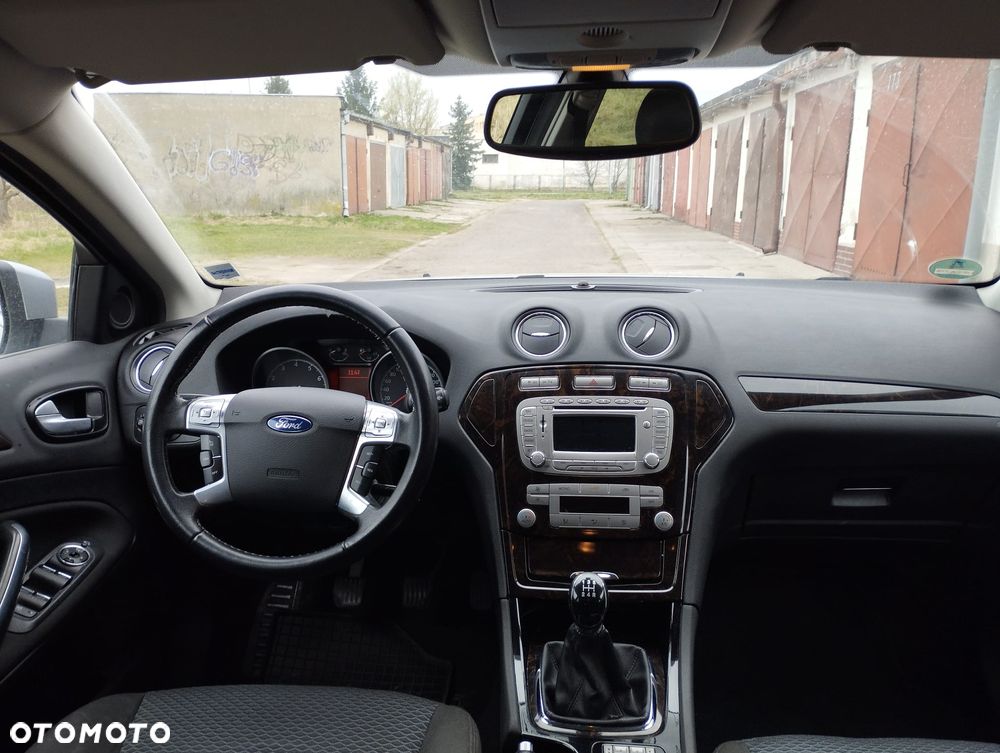 Ford Mondeo SW 2.0 Ghia Executive - 7