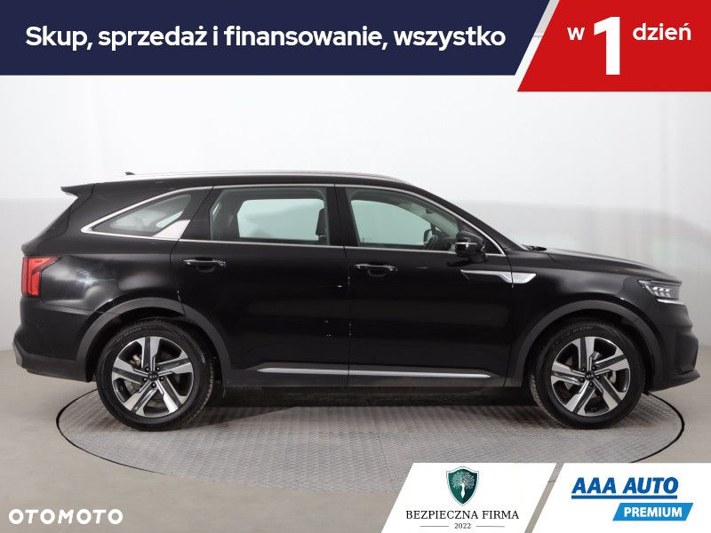 Kia Sorento - 7