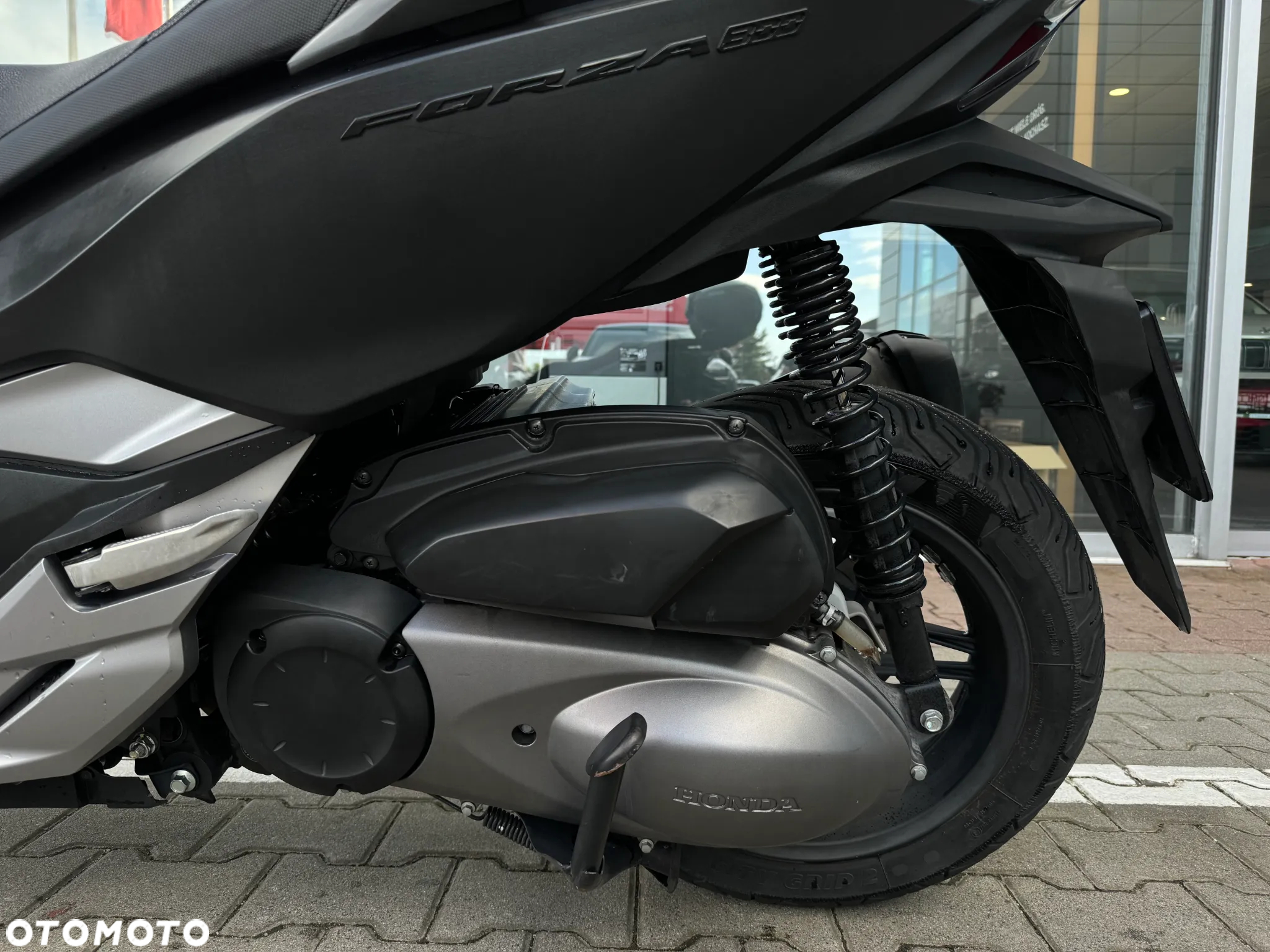 Honda NSS - 8