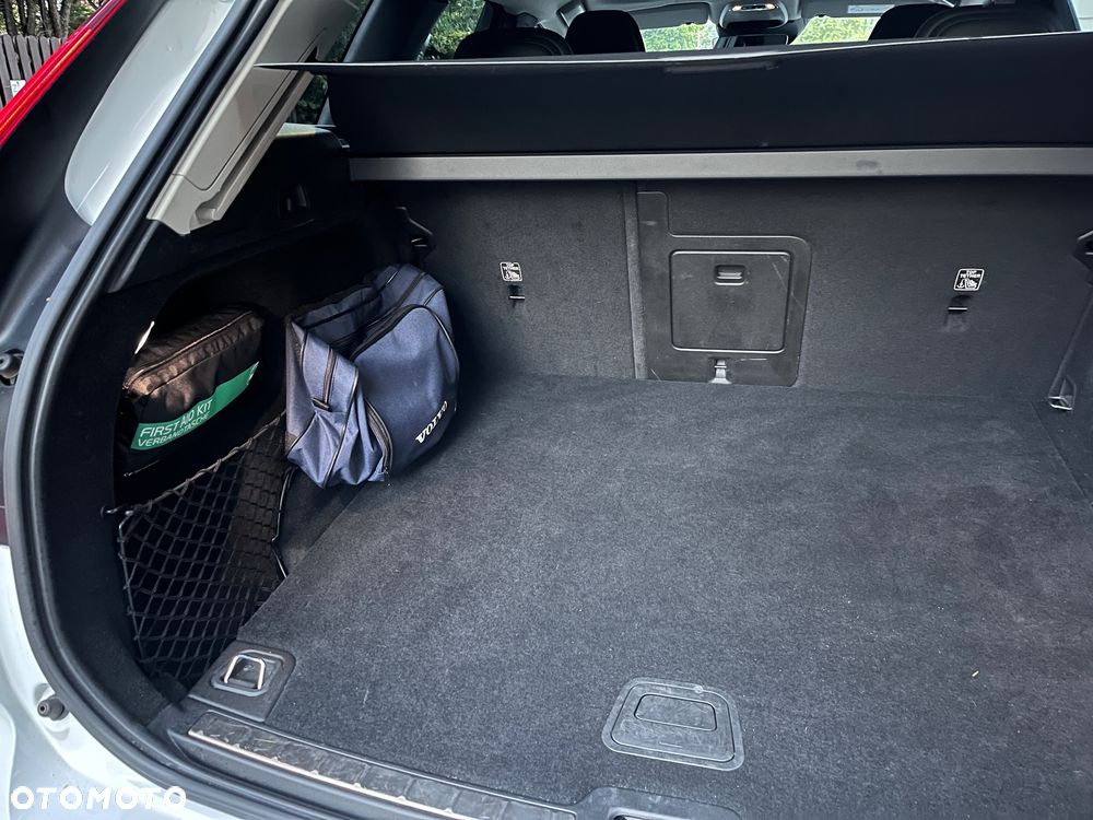 Volvo XC 60 B5 B AWD Inscription - 19