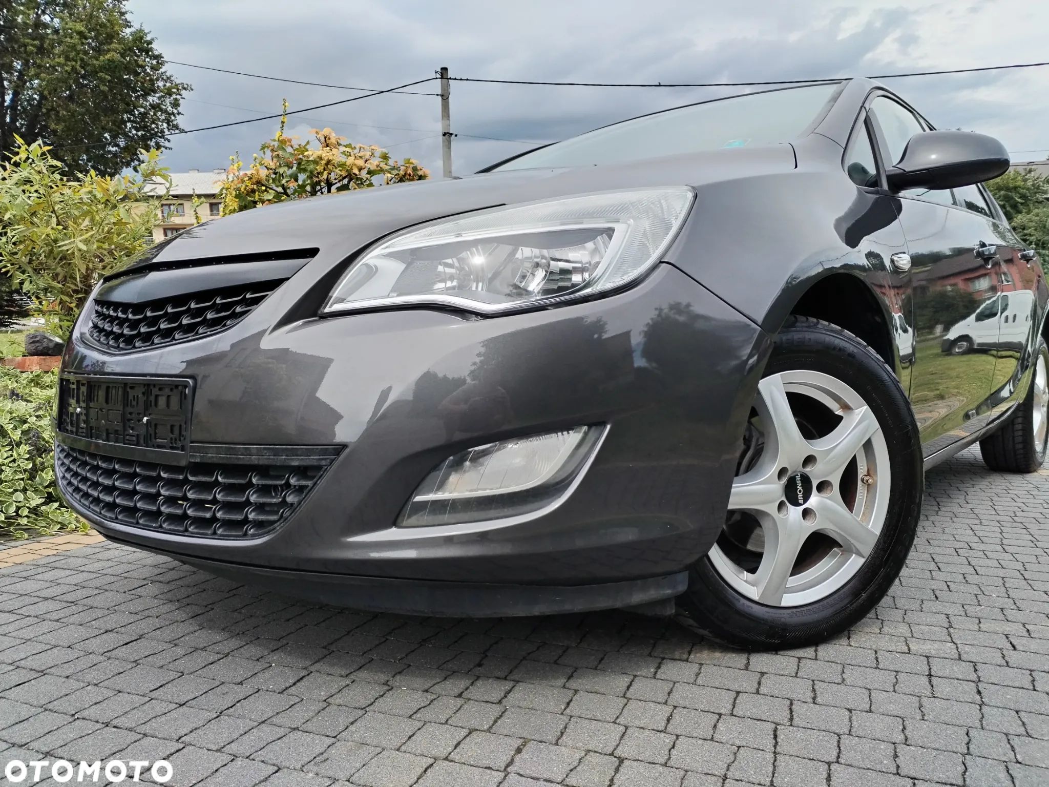 Opel Astra - 1