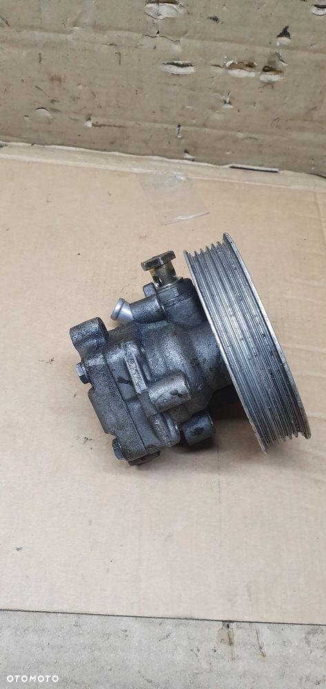Pompa wspomagania kierownicy VW Touareg 3.0 TDI 7L8422154D - 2