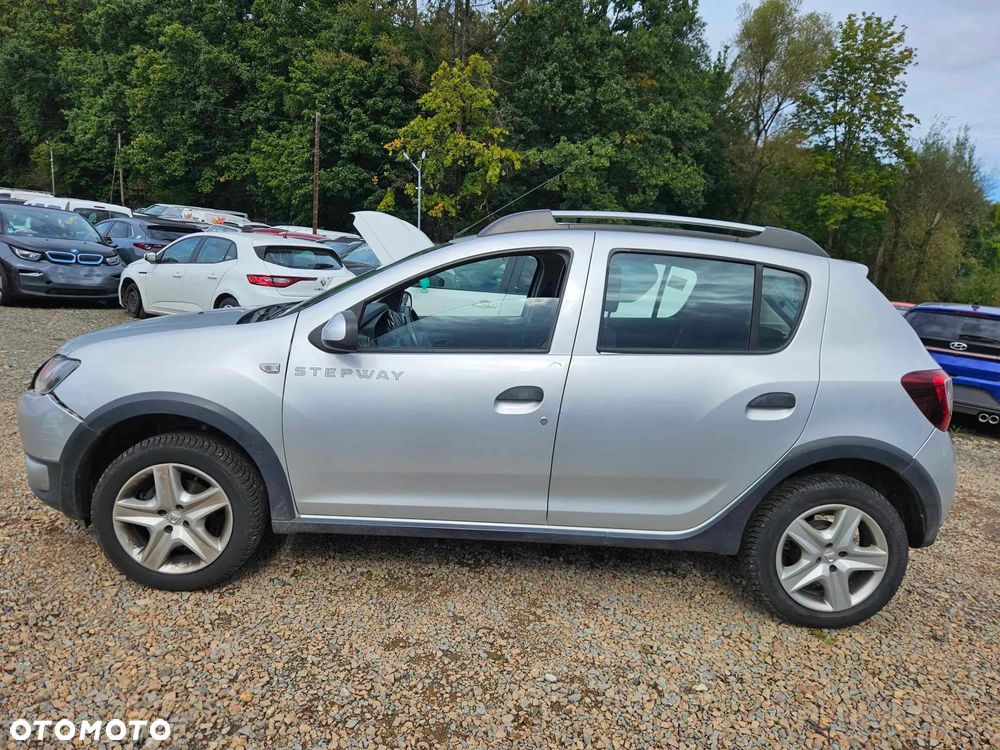 Dacia Sandero Stepway 0.9 TCe Ambiance S&S EU6 - 12
