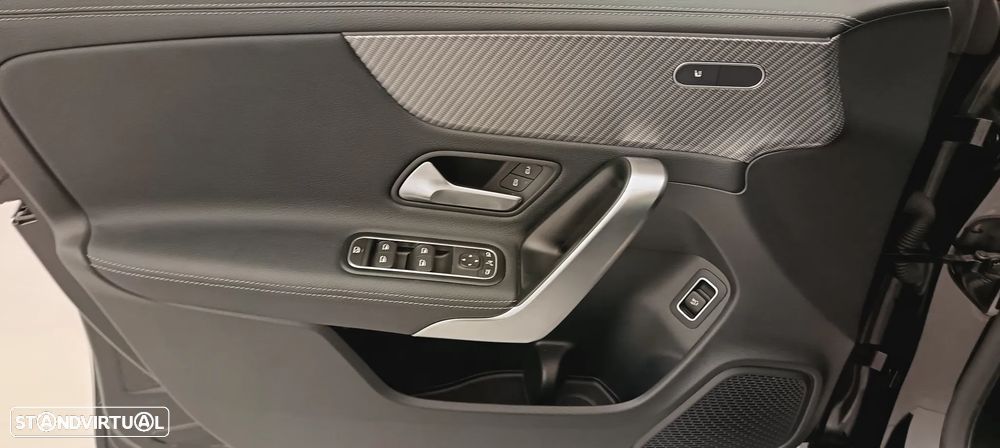 Mercedes-Benz CLA 220 d Shooting Brake Progressive Aut. - 26