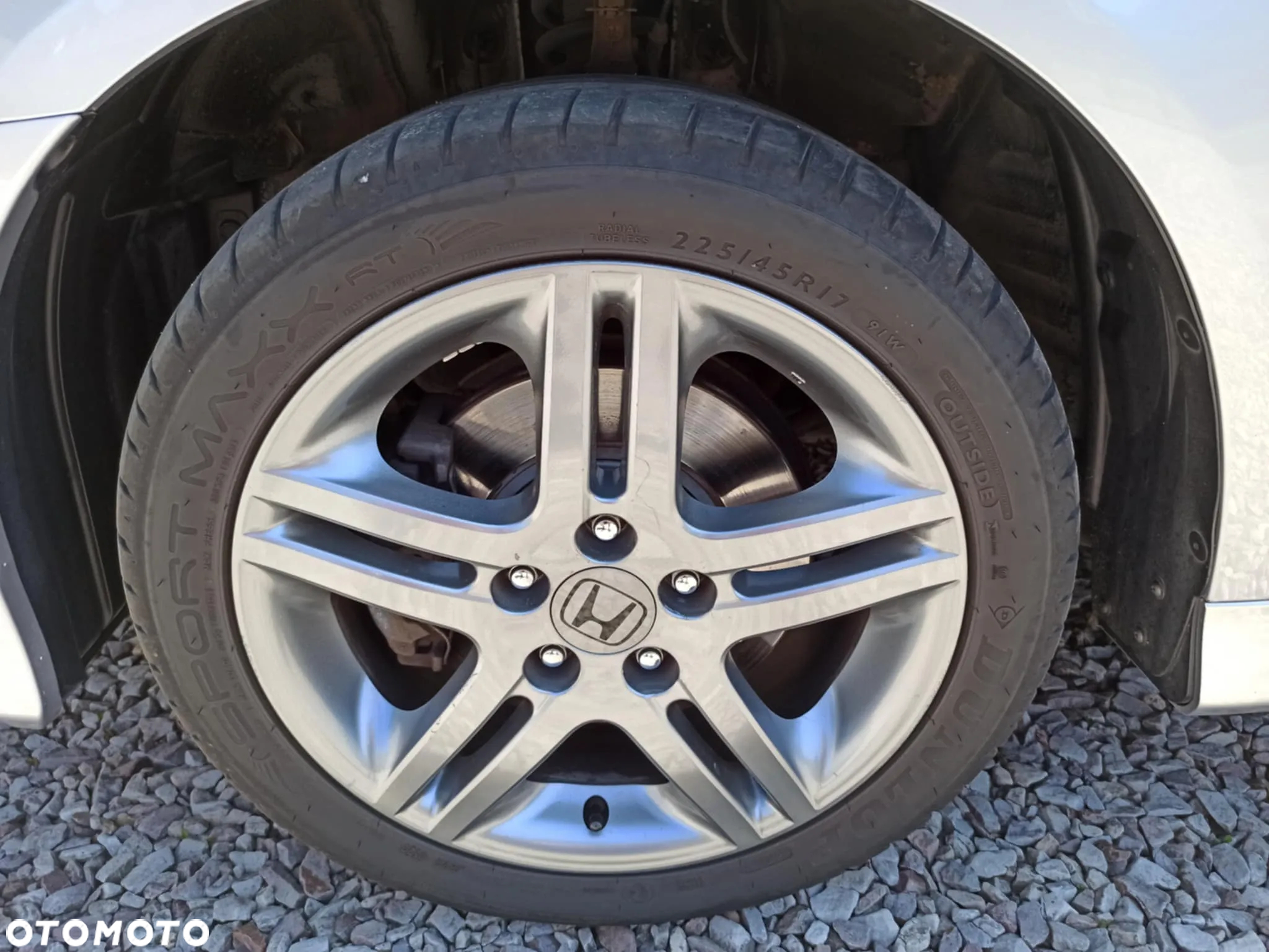 Honda Accord 2.0 Executive - 17