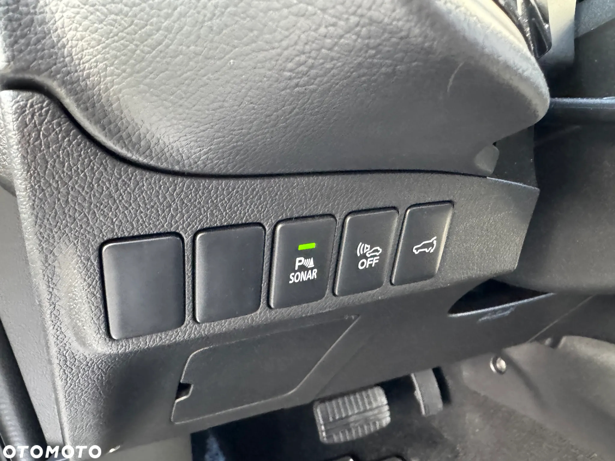 Mitsubishi Outlander - 28
