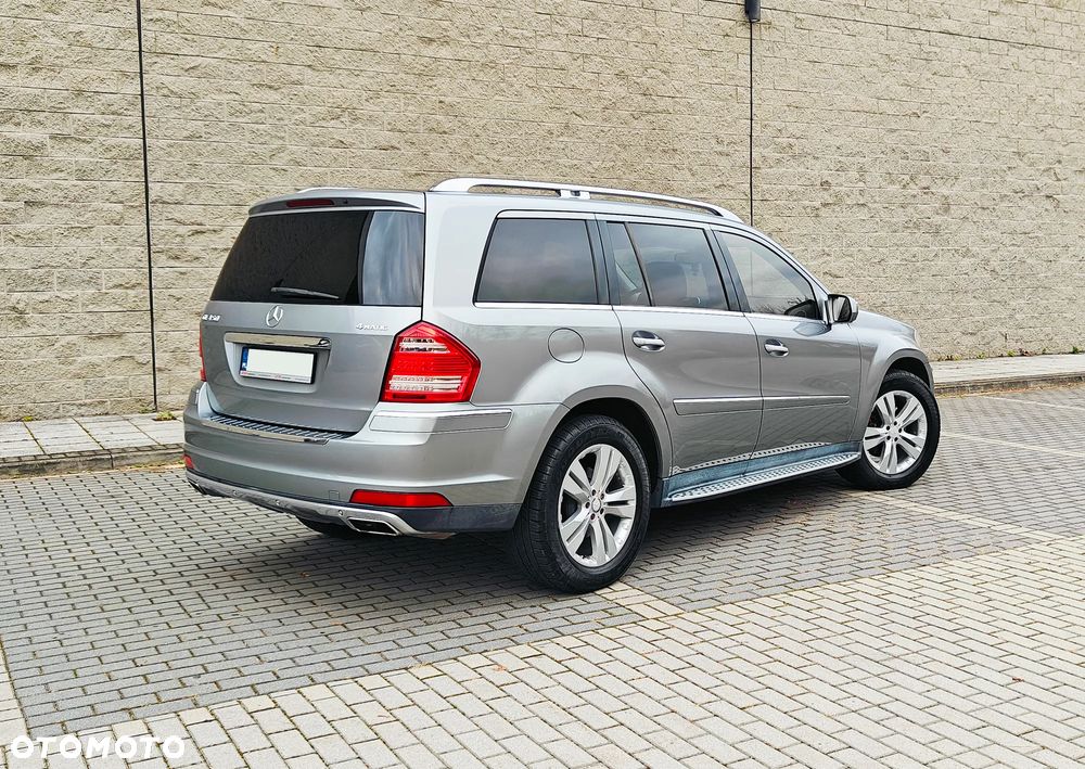 Mercedes-Benz GL 450 - 3