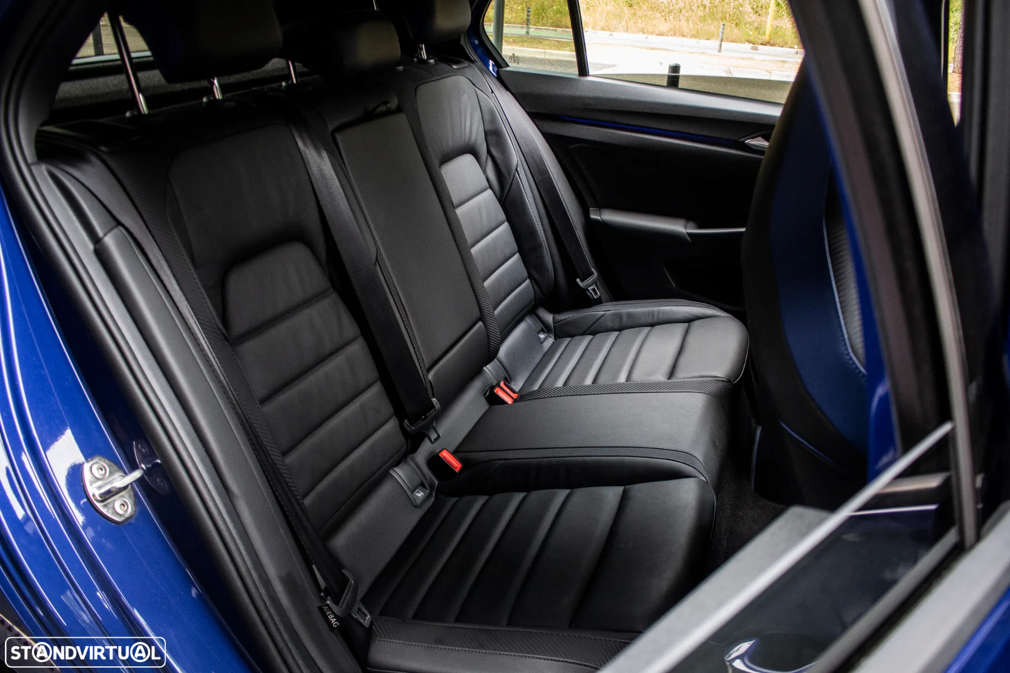 VW Golf 2.0 TSI R DSG - 34