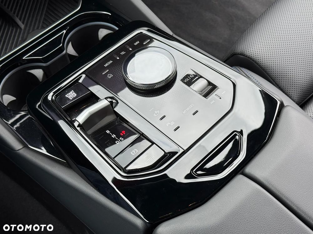 BMW Seria 5 - 23