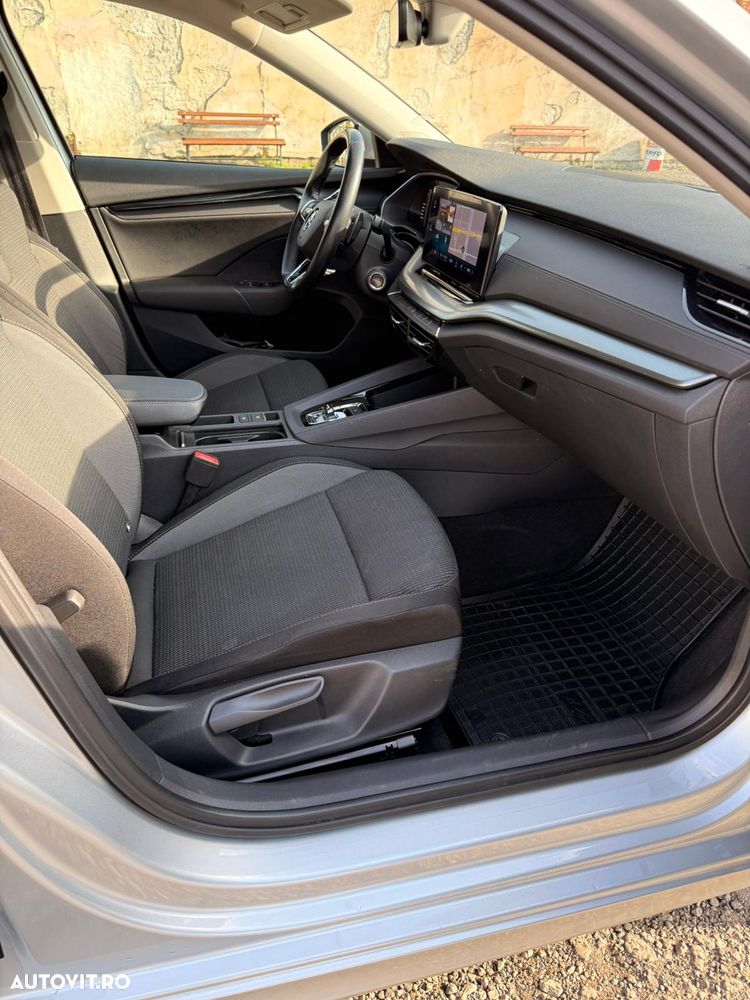 Skoda Octavia 2.0 TDI DSG Ambition - 5