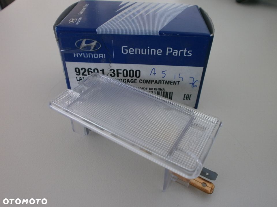 LAMPKA oświetlenia bagażnika HYUNDAI nr kat. 926013F000 - 1
