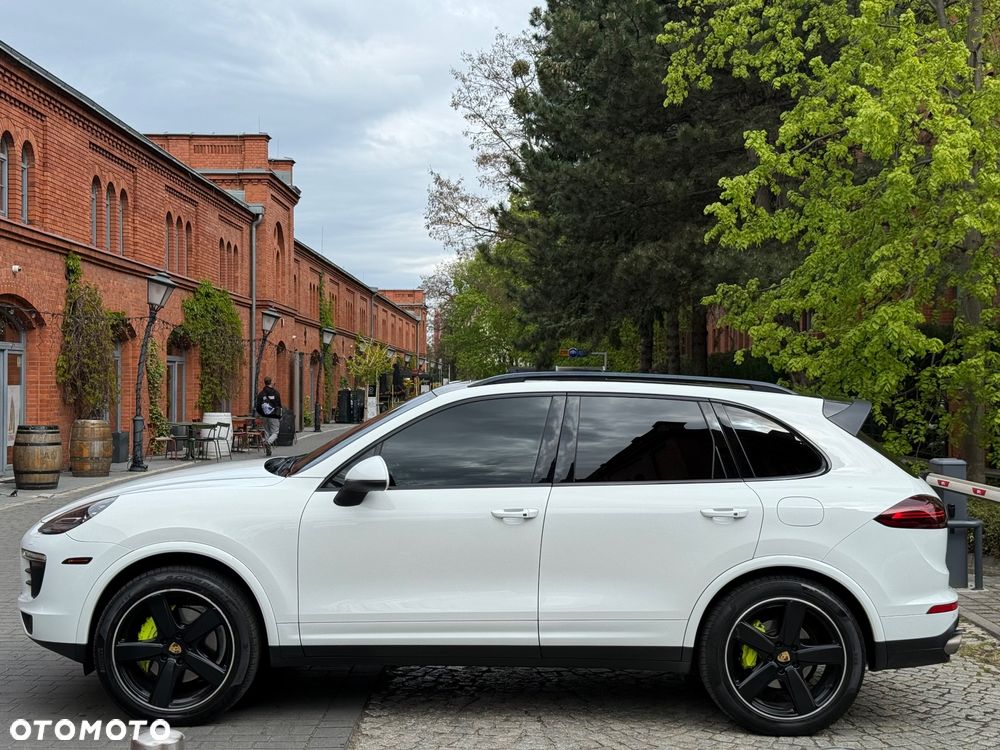 Porsche Cayenne - 20