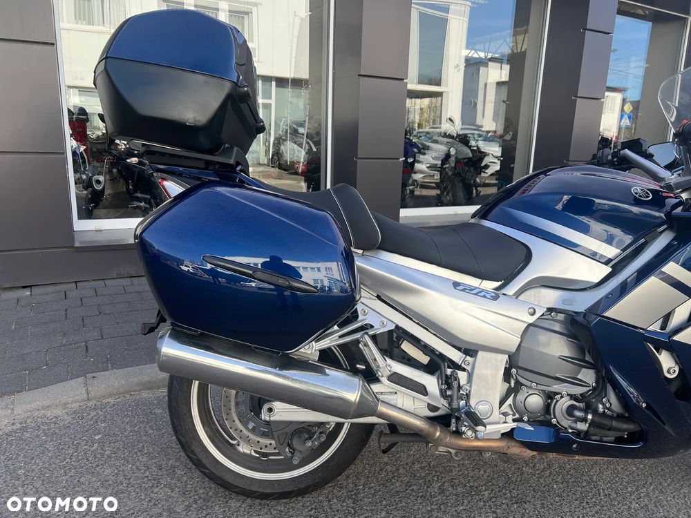Yamaha FJR - 4
