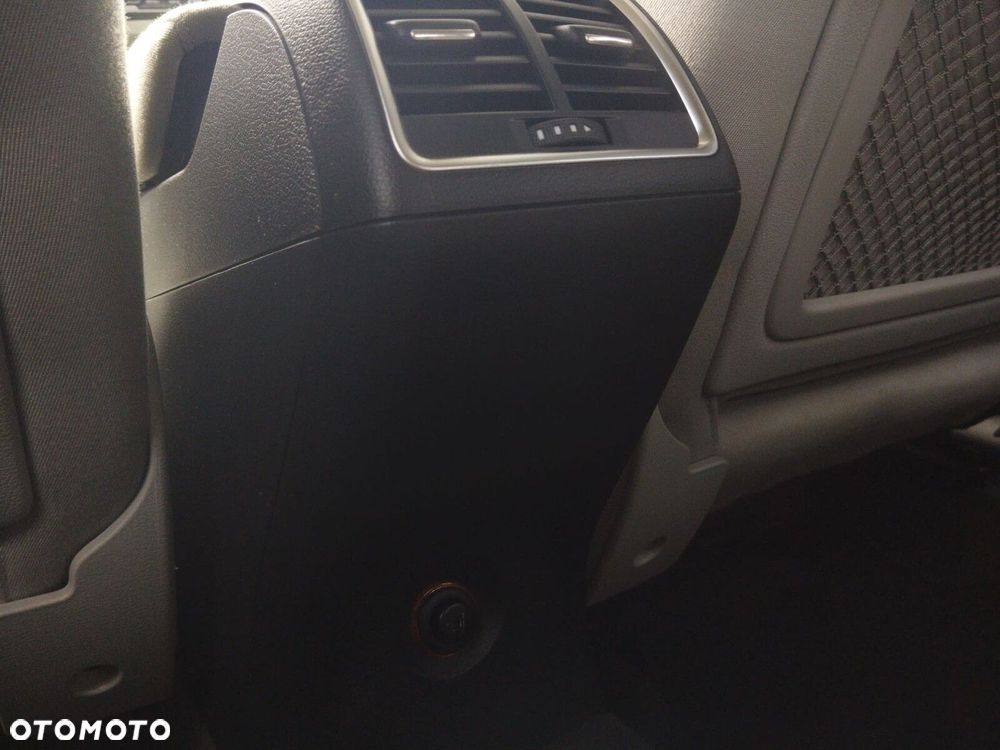 Audi Q3 2.0 TDI Quattro S tronic - 29