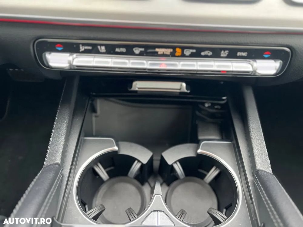 Mercedes-Benz GLE - 21