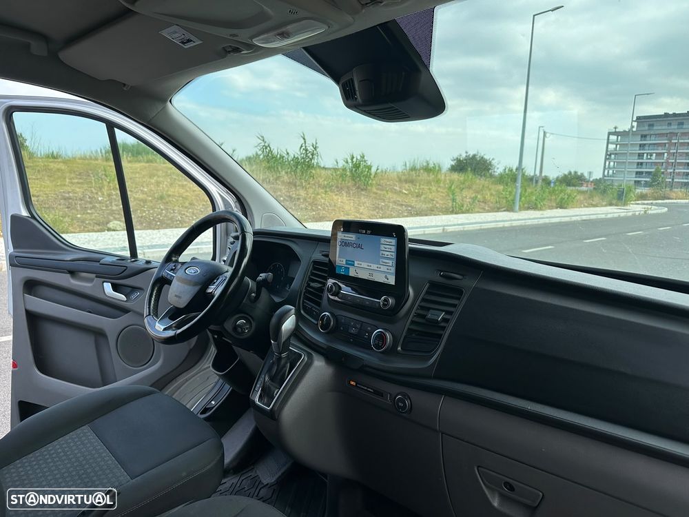 Ford Transit Custom 2.0 TDCi L1H1 Caix-Automática - 32