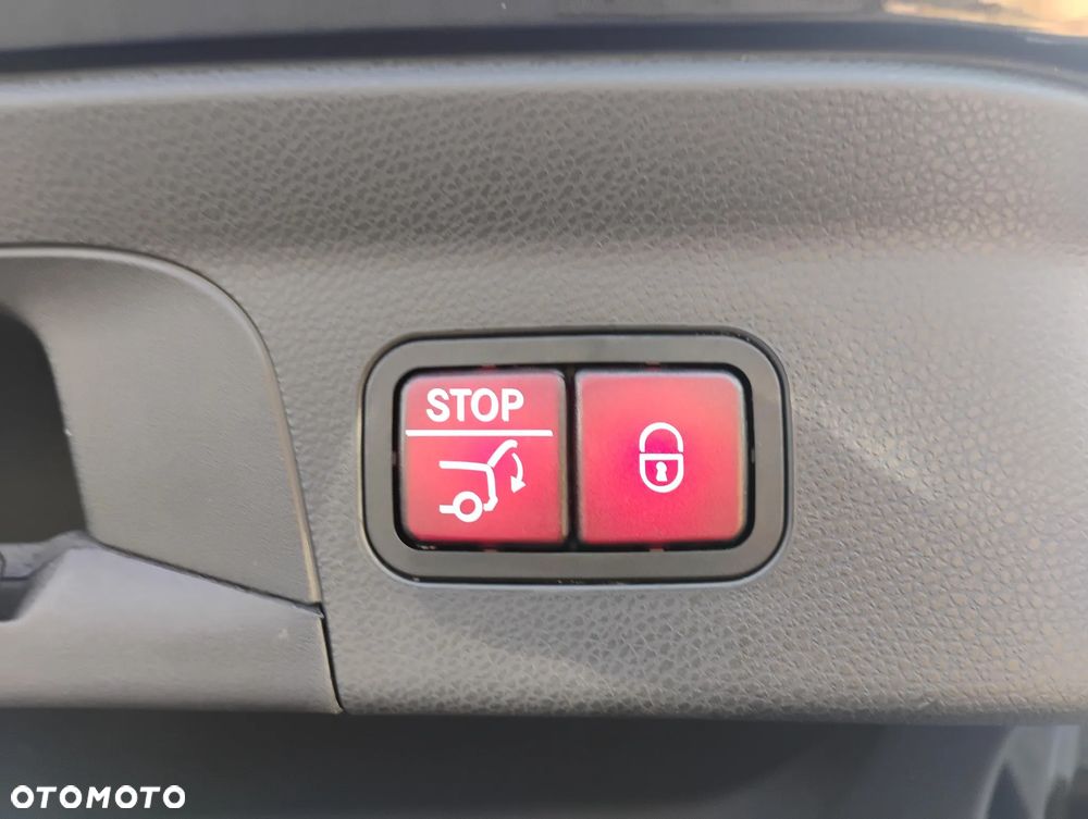 Mercedes-Benz GLC AMG Coupe 63 4-Matic+ - 14