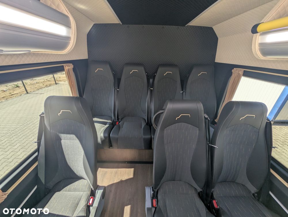 Mercedes-Benz Sprinter 519 - 33