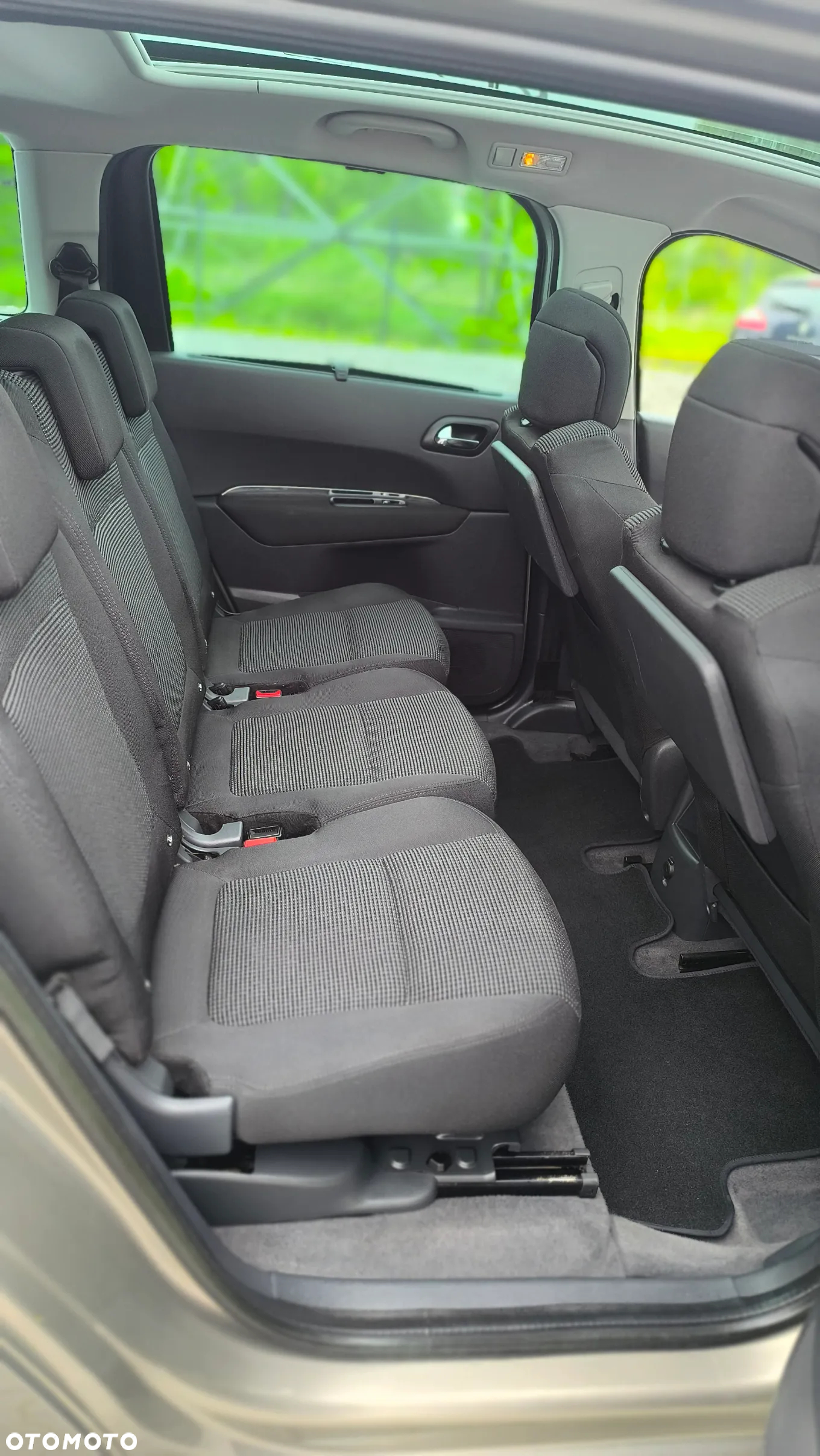 Peugeot 5008 2.0 BlueHDi Allure 7os - 25