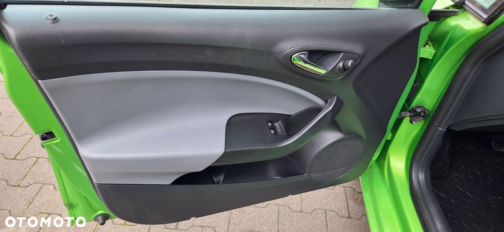 Seat Ibiza 1.4 16V Reference - 9