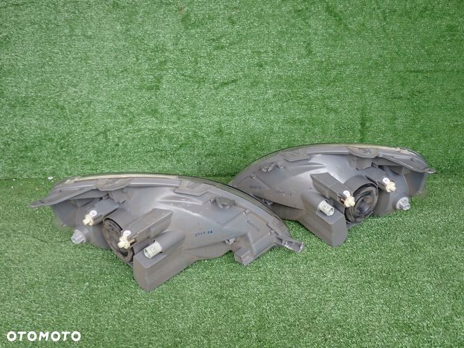 TOYOTA YARIS I LIFT 03-06 reflektor prawy lewy lampa prawa lewa zamiennik - 4