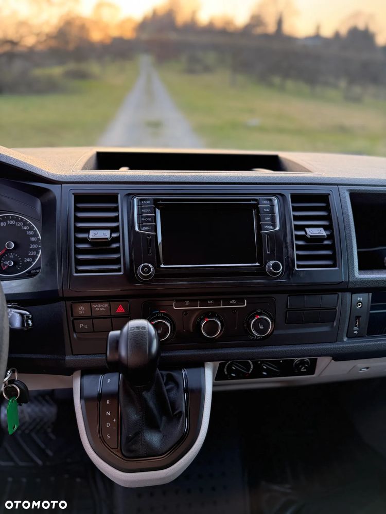 Volkswagen Multivan 2.0 TDI L2 Comfortline DSG - 12