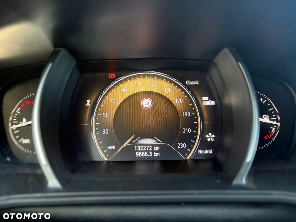 Renault Megane 1.2 Energy TCe Intens - 9