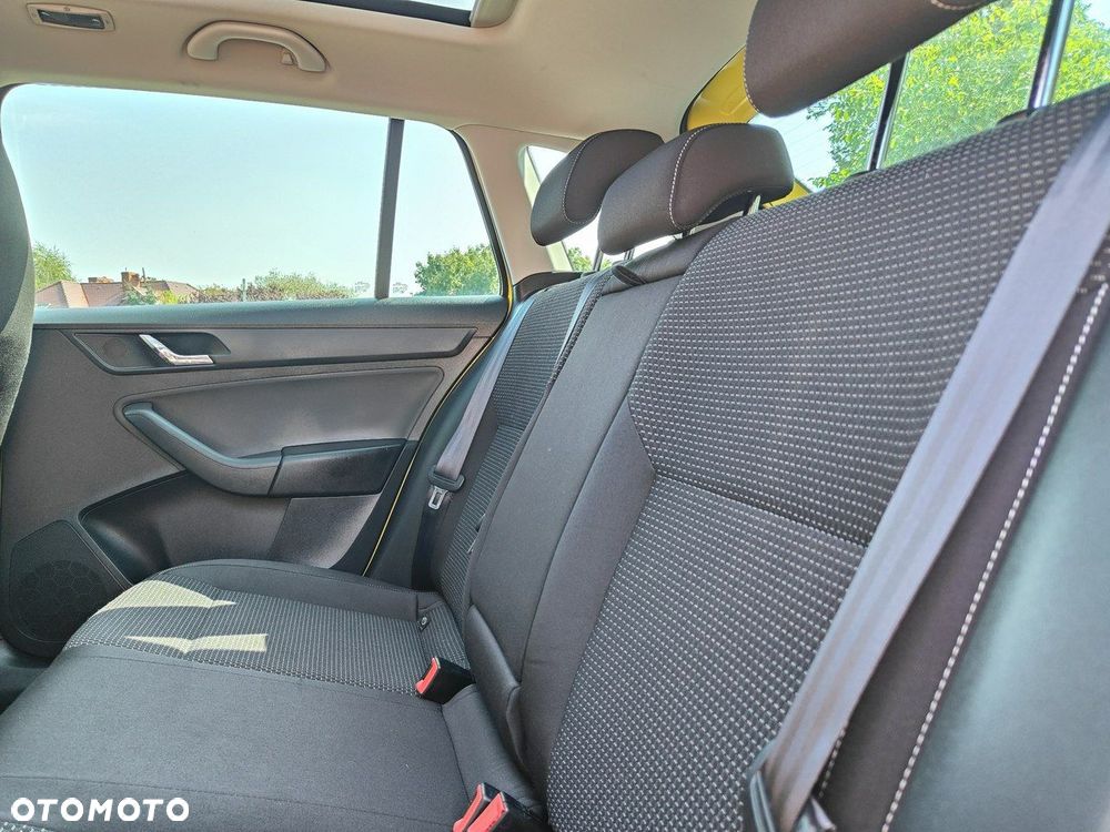 Skoda RAPID 1.6 TDI Active - 30