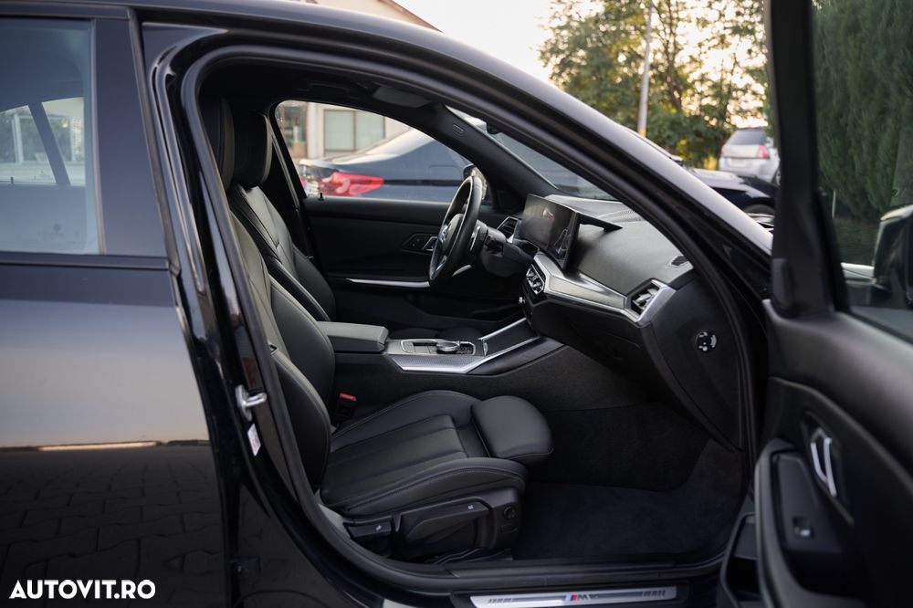 BMW Seria 3 320d Aut. M Sport - 36