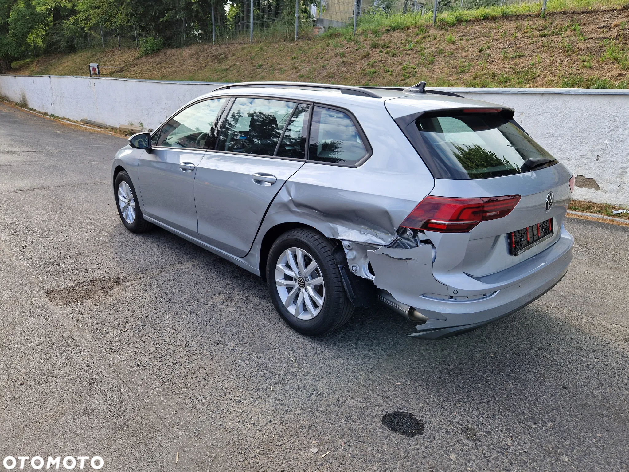 Volkswagen Golf 2.0 TDI SCR - 13