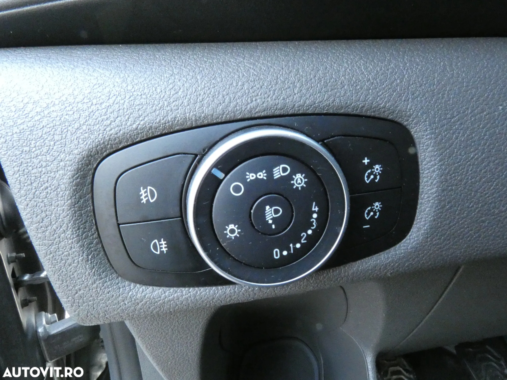 Ford Transit Custom DCIV 310 2.0 TDCI LWB L2H1 Limited - 20