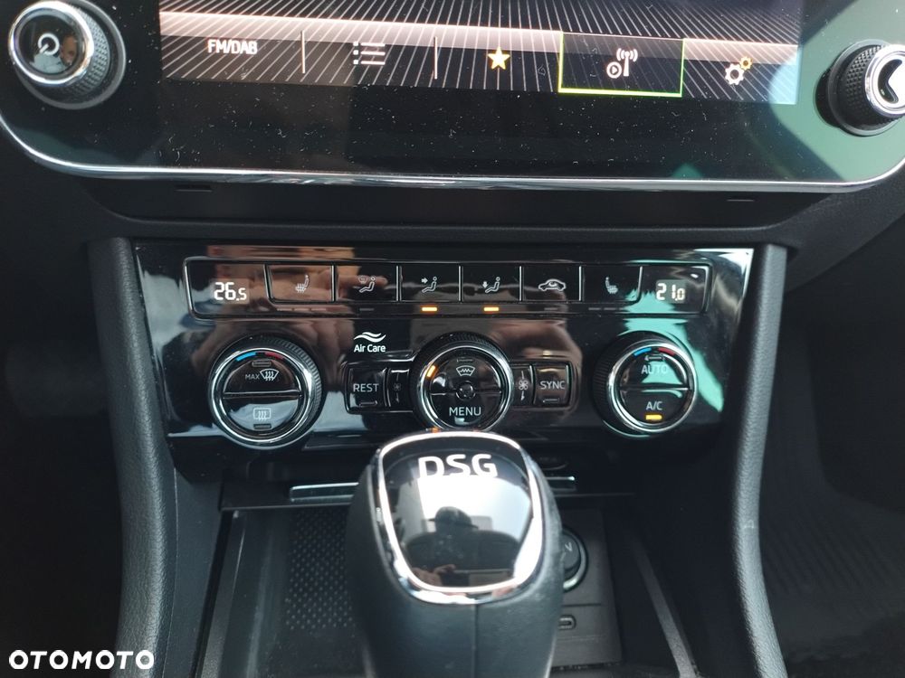 Skoda Superb 2.0 TSI Style DSG - 25