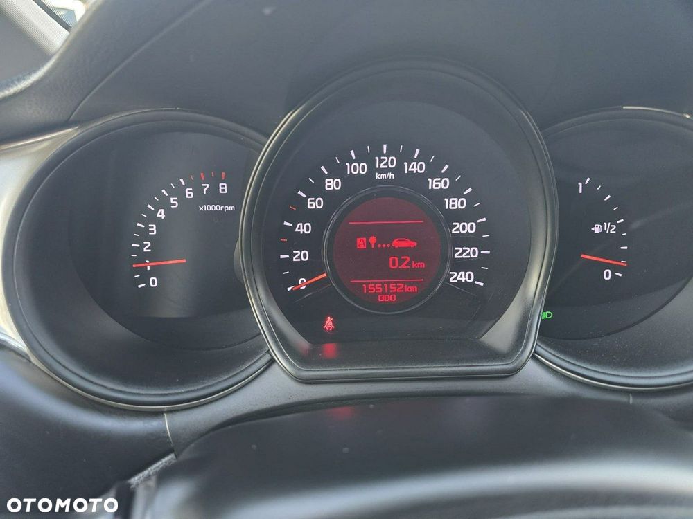 Kia Ceed - 16