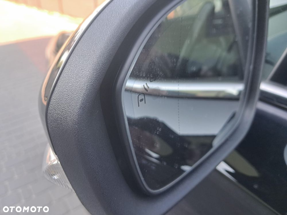Ford Mondeo 2.0 EcoBlue Titanium - 15