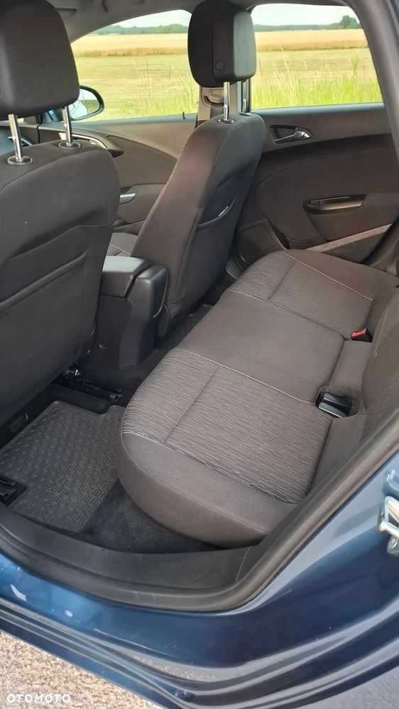Opel Astra 1.6 Active - 10