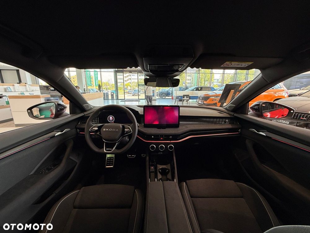 Skoda Superb 2.0 TSI Sportline DSG - 9