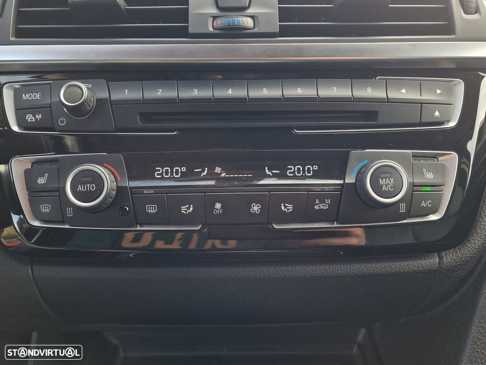 BMW 320 d EfficientDynamics Auto Line Sport - 29