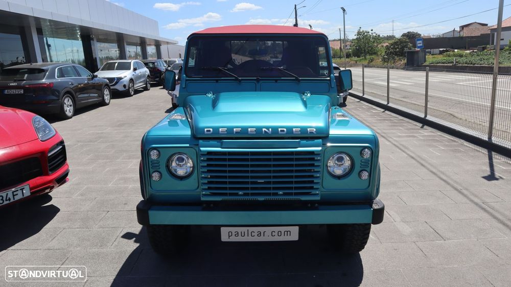 Land Rover Defender - 8