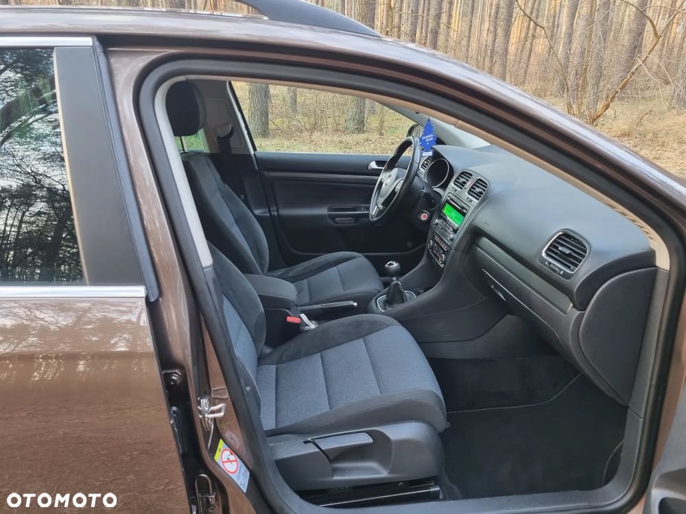 Volkswagen Golf 1.6 TDI DPF BlueMotion Technology Style - 21