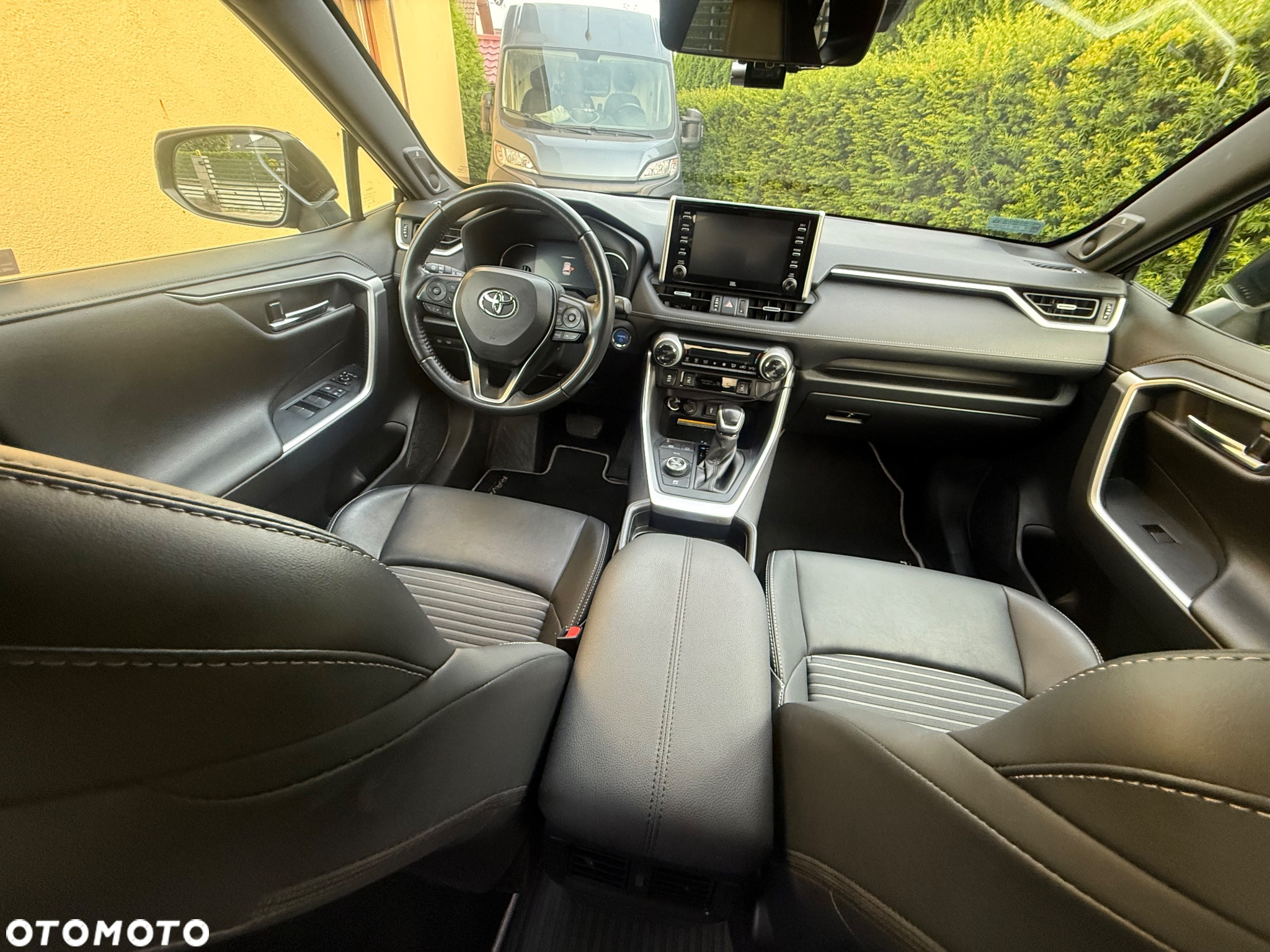 Toyota RAV4 2.5 Hybrid Black Edition by JBL 4x4 - 20