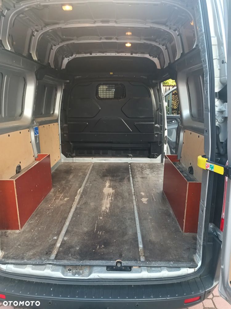 Ford Transit Custom - 24