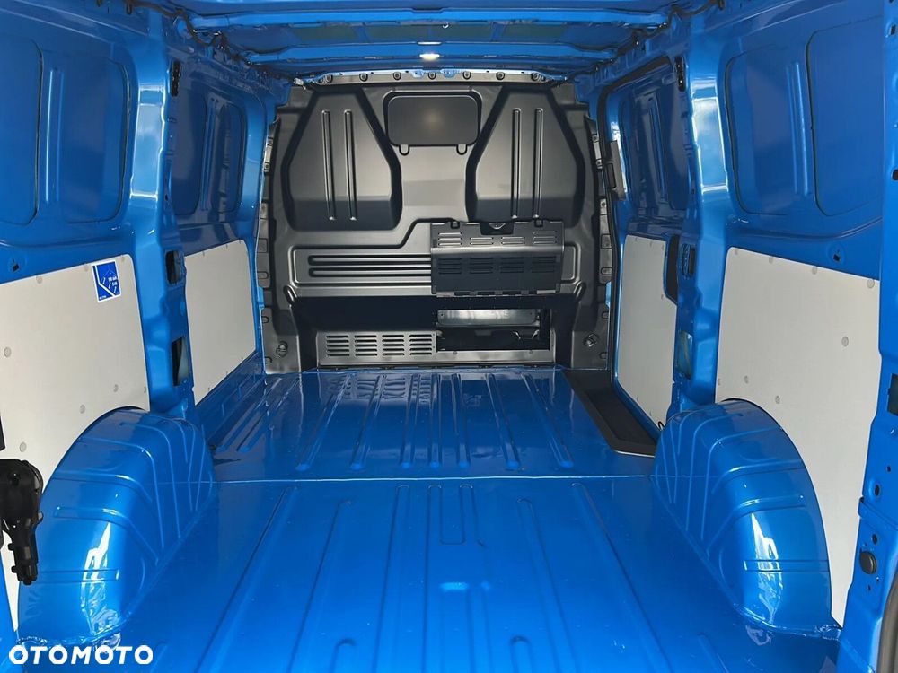 Volkswagen Transporter Furgon 2.0 TDI 150 KM manual - 9