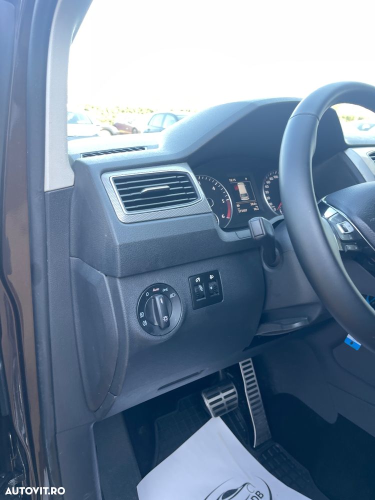 Volkswagen Caddy DSG 4M - 32