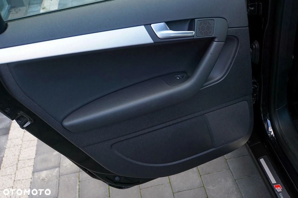 Audi A3 Sportback 2.0 TDI DPF S line Sportpaket plus - 37