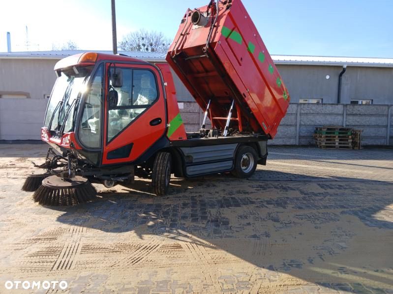 Inny Johnston C400 - 4