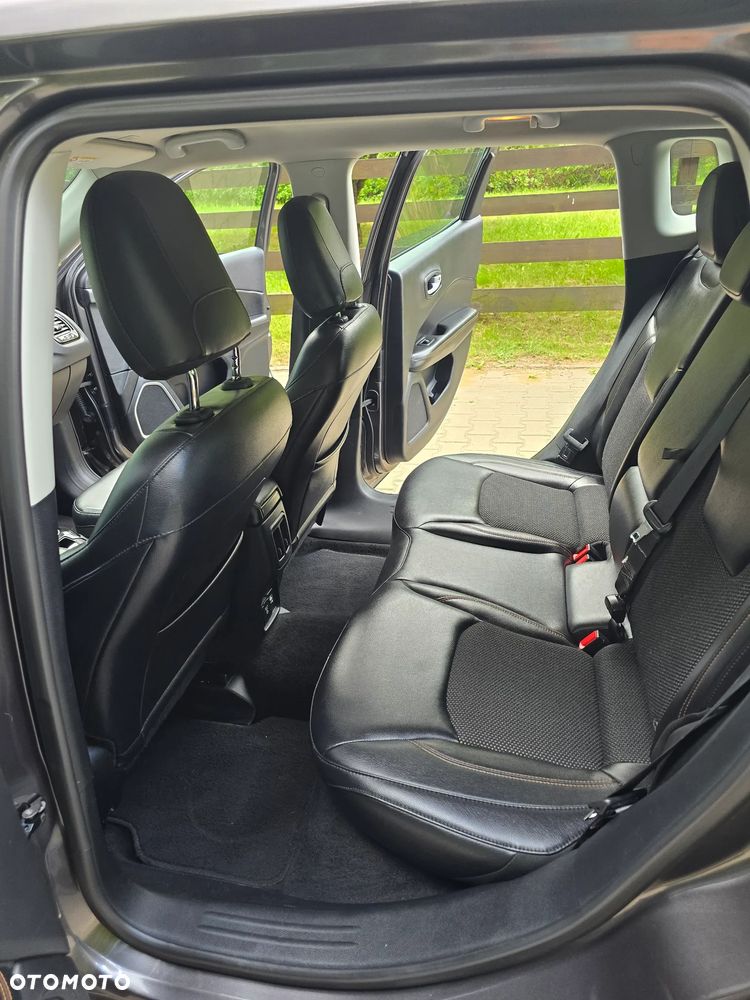 Jeep Compass 2.0 MJD Limited 4WD S&S - 25