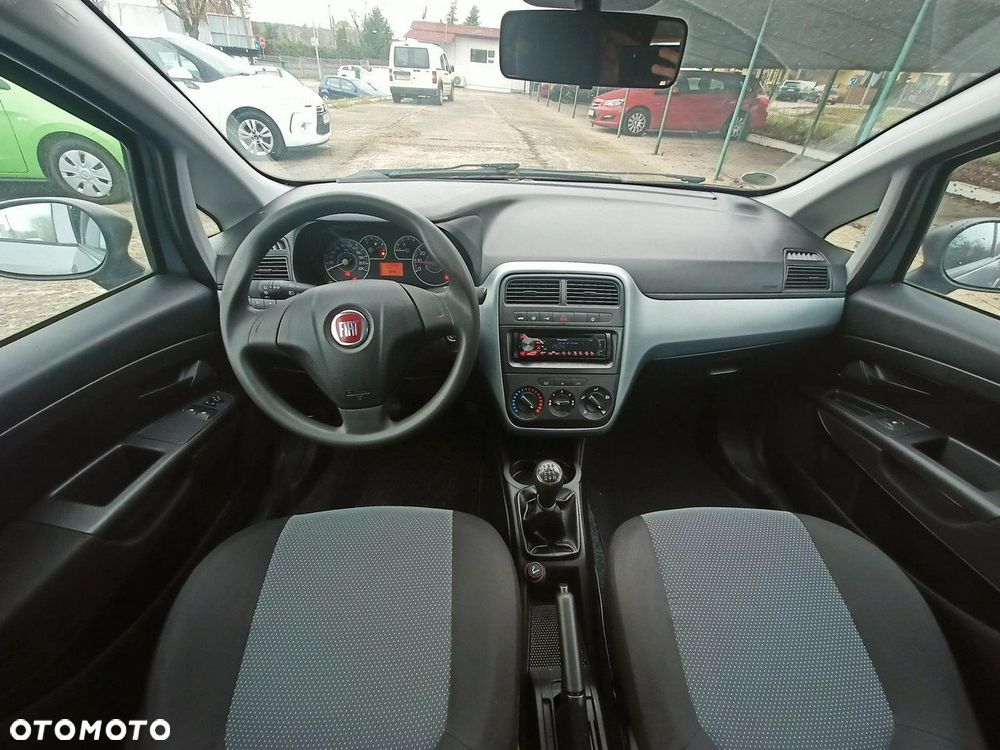 Fiat Grande Punto - 4
