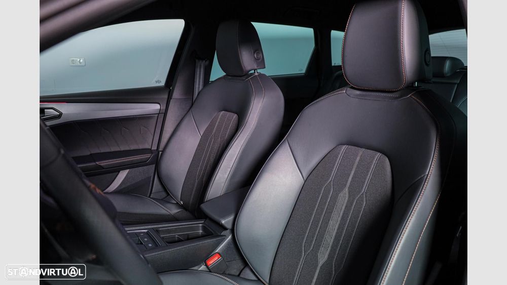 Cupra Leon 1.5 eTSI MID DSG - 7