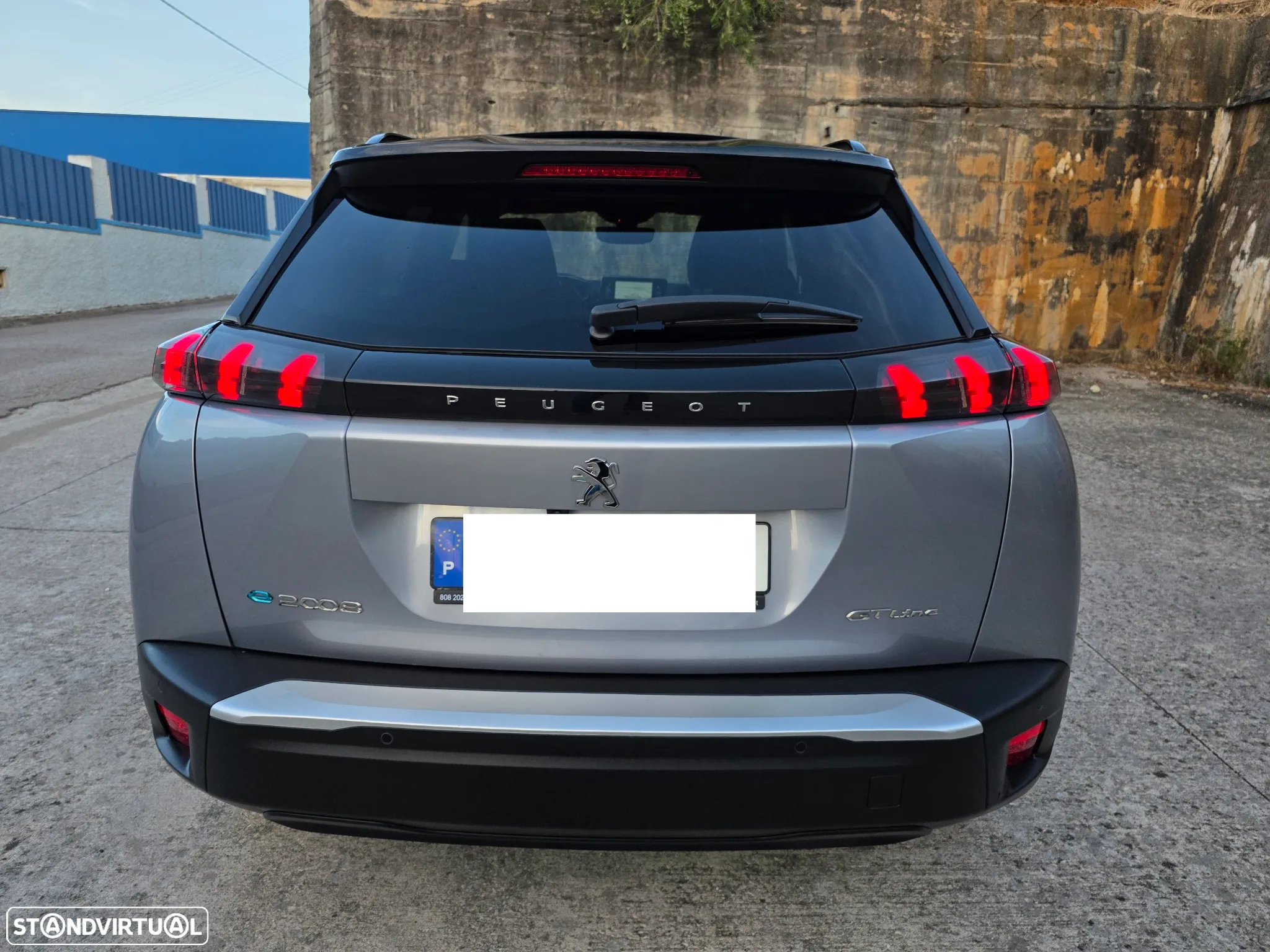 Peugeot e-2008 50 kWh GT Line - 12
